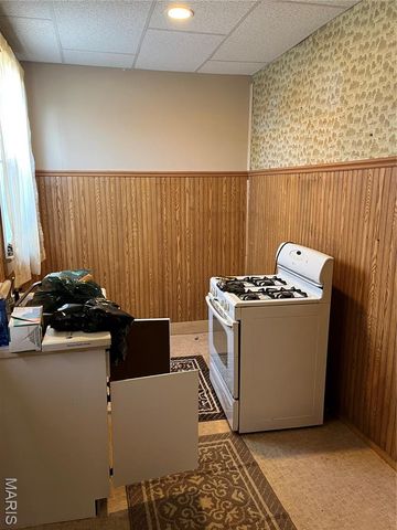 101 E 1st North Street, Mount Olive, IL 62069