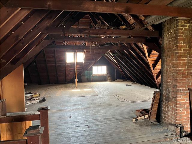 101 E 1st North Street, Mount Olive, IL 62069