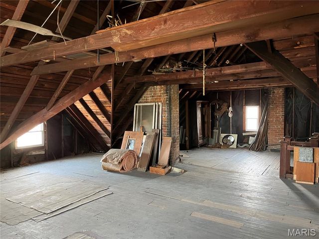 101 E 1st North Street, Mount Olive, IL 62069