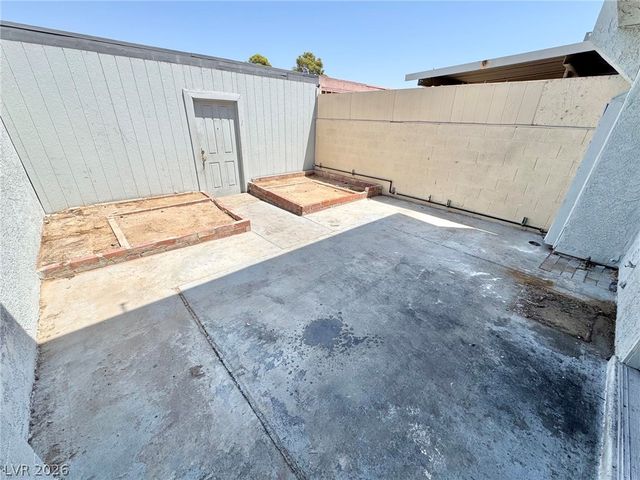 3911 Hartford Place, Las Vegas, NV 89102