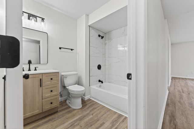 1310 N Taylor St, El Dorado, KS 67042