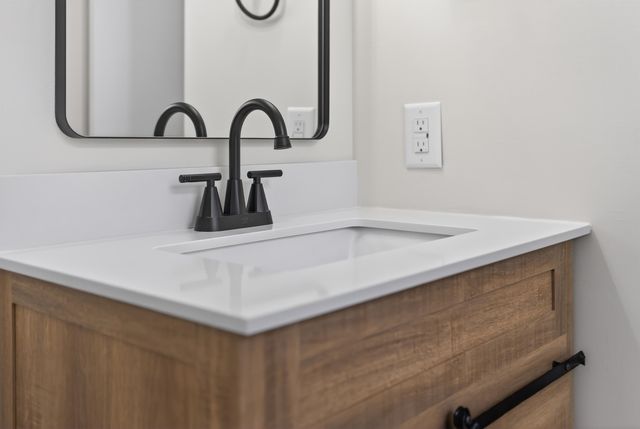 1310 N Taylor St, El Dorado, KS 67042