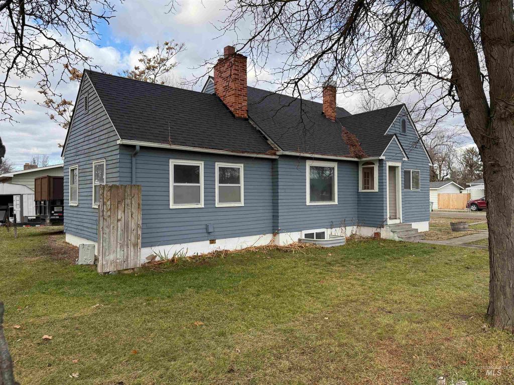 2104 College Avenue, Caldwell, ID 83605 photo 2