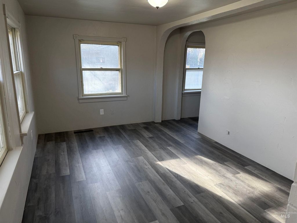 2104 College Avenue, Caldwell, ID 83605 photo 4