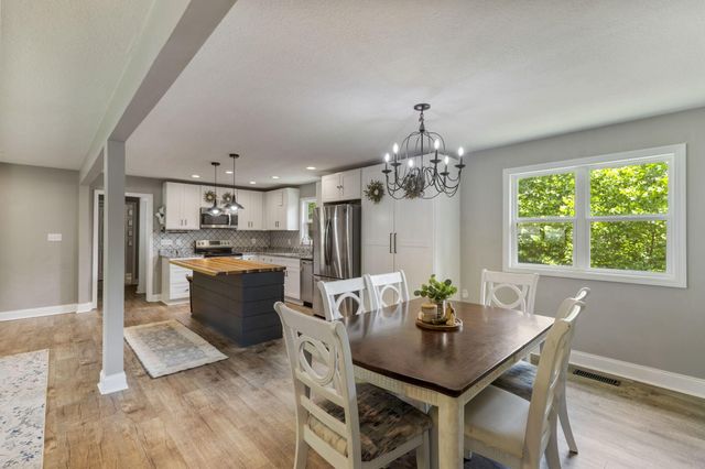 2430 Walnut Drive, NW, Cleveland, TN 37311