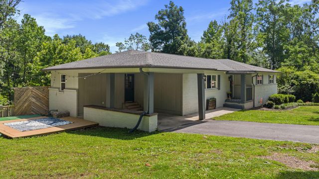 2430 Walnut Drive, NW, Cleveland, TN 37311