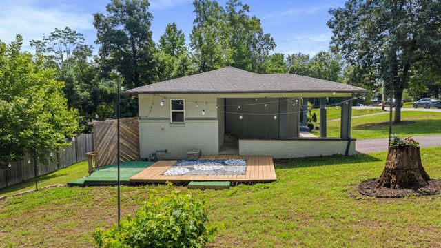 2430 Walnut Drive, NW, Cleveland, TN 37311