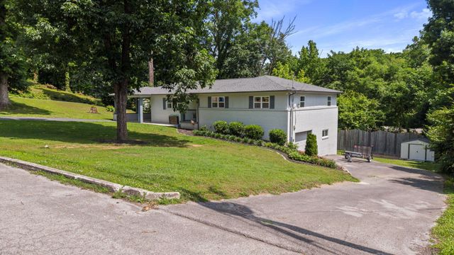 2430 Walnut Drive, NW, Cleveland, TN 37311