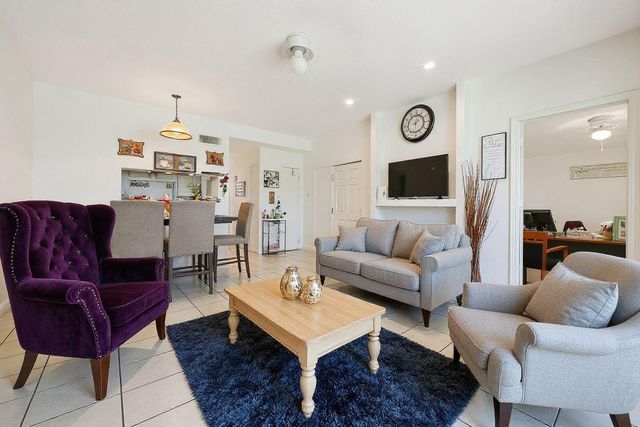 7837 Pacific Pearl Street, Houston, TX 77072