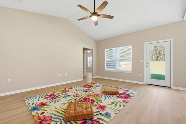 3804 Golden Acres Circle, Crestview, FL 32539