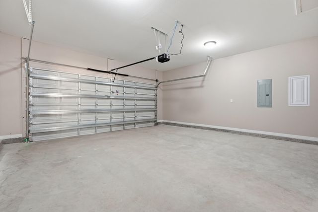 3804 Golden Acres Circle, Crestview, FL 32539