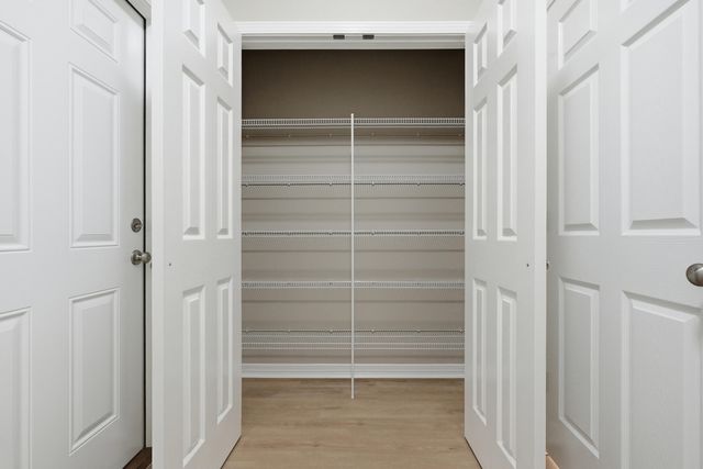 3804 Golden Acres Circle, Crestview, FL 32539