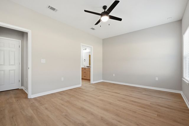 3804 Golden Acres Circle, Crestview, FL 32539