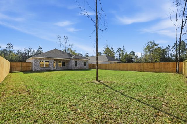 3804 Golden Acres Circle, Crestview, FL 32539