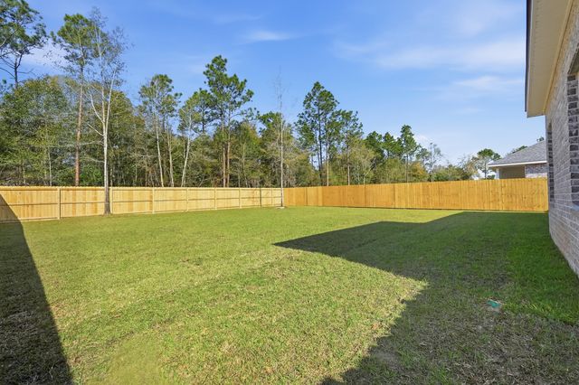3804 Golden Acres Circle, Crestview, FL 32539
