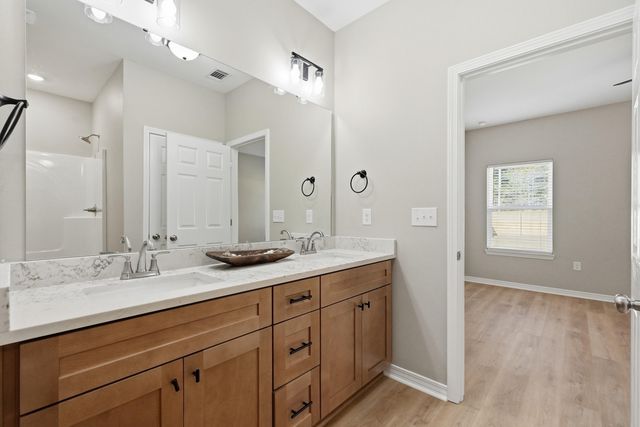 3804 Golden Acres Circle, Crestview, FL 32539