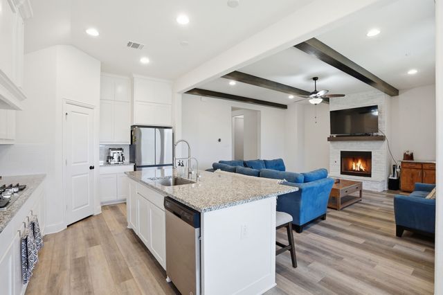 820 Boomer Lane, Ferris, TX 75125