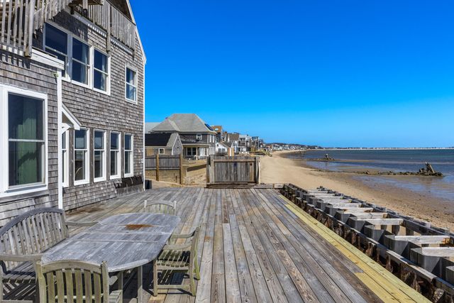 505 Commercial Street, Provincetown, MA 02657