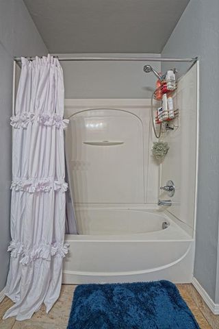 15249 Stillwind Drive, Oklahoma City, OK 73170