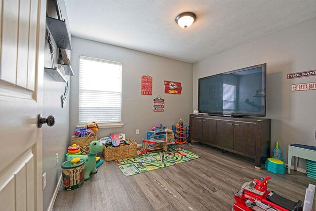 15249 Stillwind Drive, Oklahoma City, OK 73170