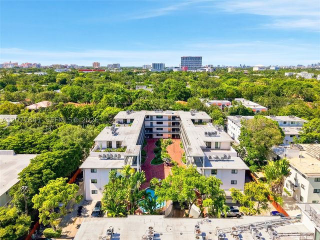 2930 Day Ave N104, Miami, FL 33133