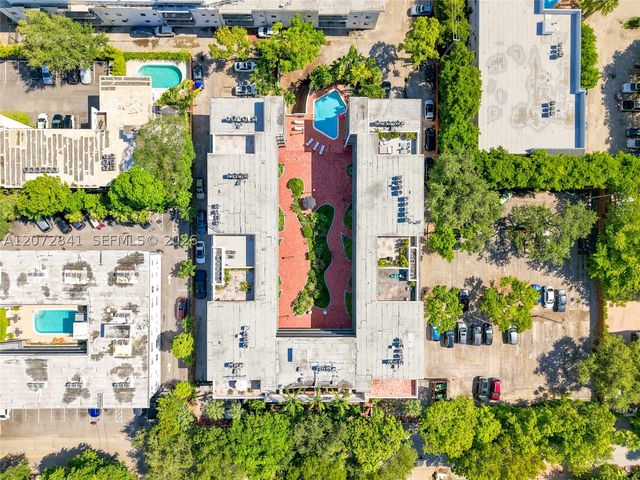 2930 Day Ave N104, Miami, FL 33133