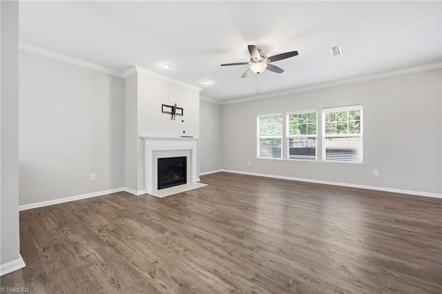 1602 Running Deer Drive, Kernersville, NC 27284