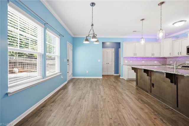 1602 Running Deer Drive, Kernersville, NC 27284