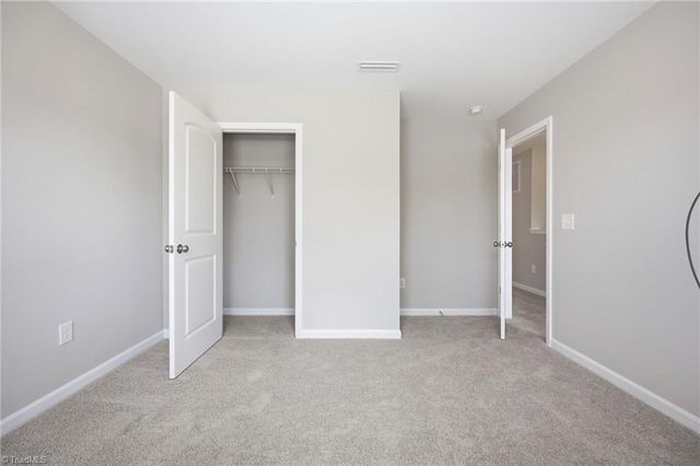 1602 Running Deer Drive, Kernersville, NC 27284