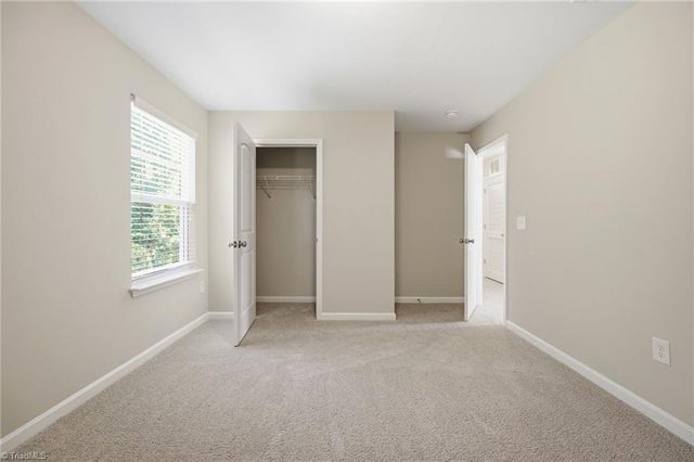 1602 Running Deer Drive, Kernersville, NC 27284