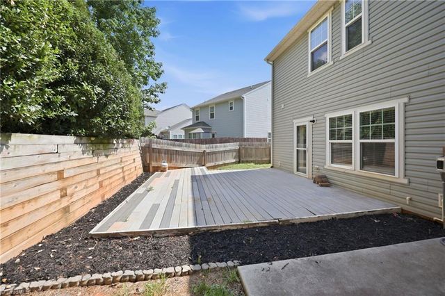 1602 Running Deer Drive, Kernersville, NC 27284