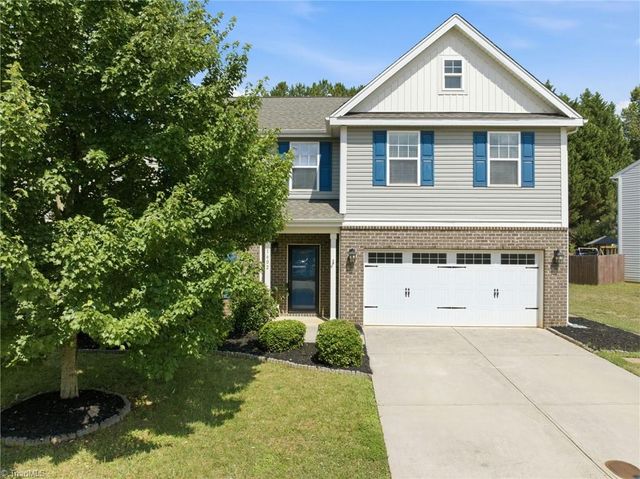 1602 Running Deer Drive, Kernersville, NC 27284