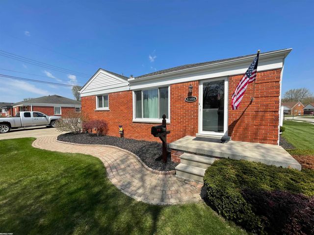 22225 Love Street, St Clair Shores, MI 48082