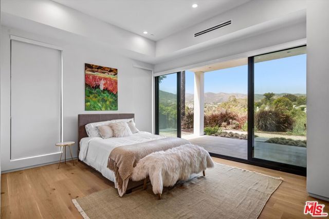 6656 Dume Drive B, Malibu, CA 90265