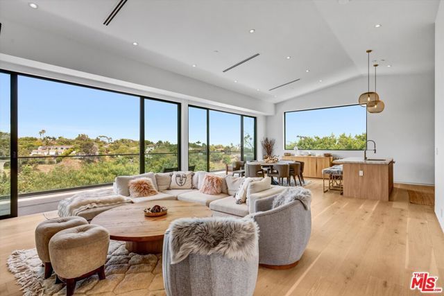 6656 Dume Drive B, Malibu, CA 90265