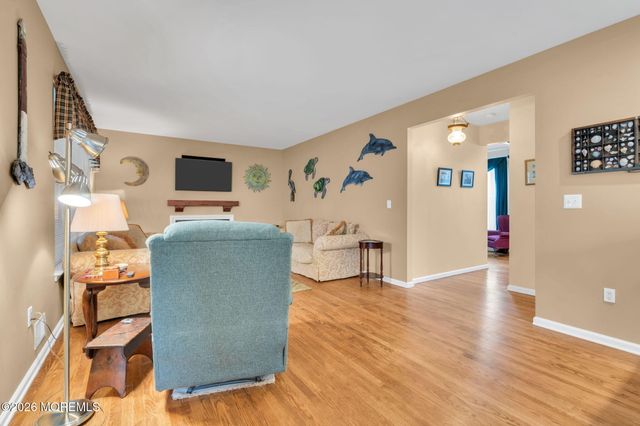 1326 Indian Hill Road, Toms River, NJ 08753