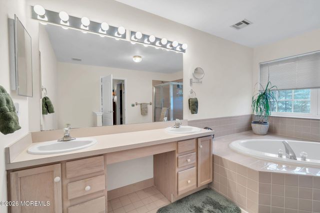 1326 Indian Hill Road, Toms River, NJ 08753