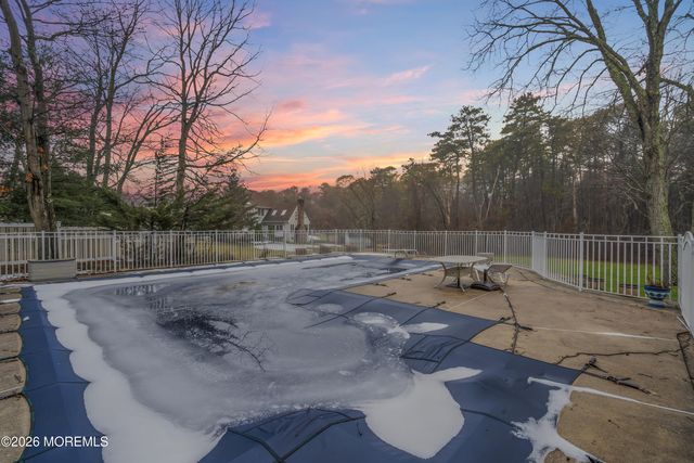 1326 Indian Hill Road, Toms River, NJ 08753