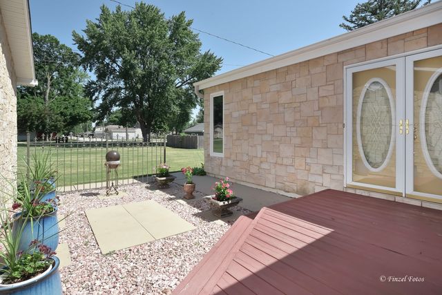 604 Bally Road, Mchenry, IL 60050
