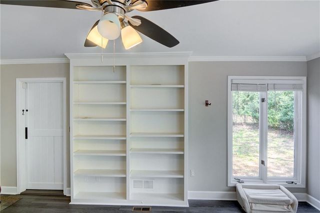 2560 Links End, Roswell, GA 30076