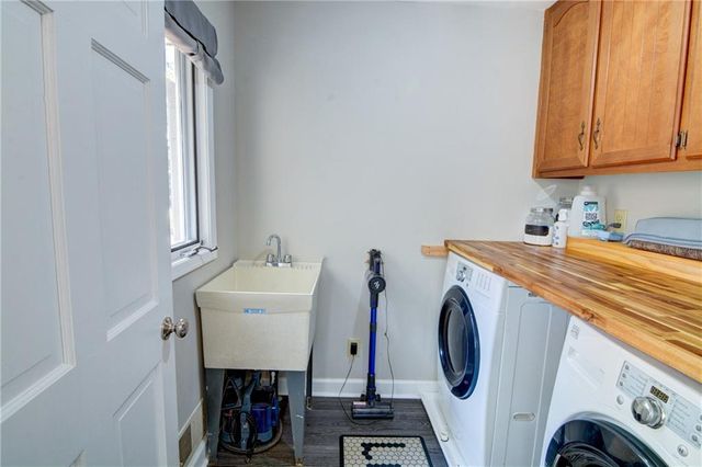 2560 Links End, Roswell, GA 30076