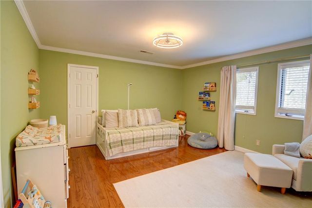 2560 Links End, Roswell, GA 30076