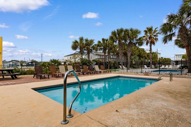 419 North Waccamaw Dr., Garden City Beach, SC 29576