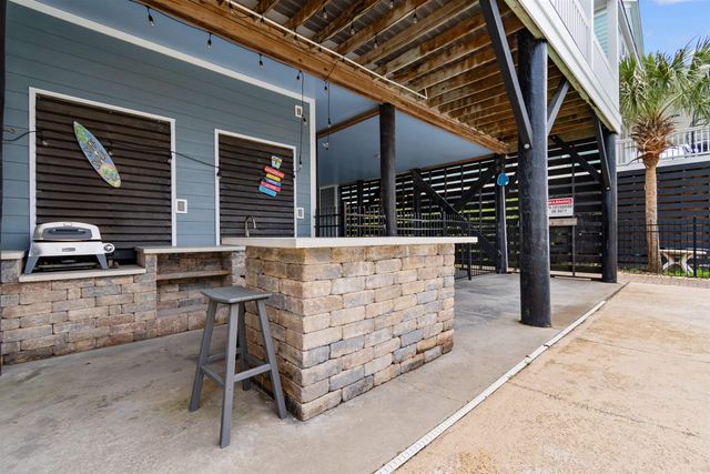 419 North Waccamaw Dr., Garden City Beach, SC 29576