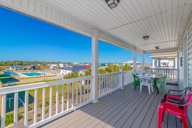 419 North Waccamaw Dr., Garden City Beach, SC 29576