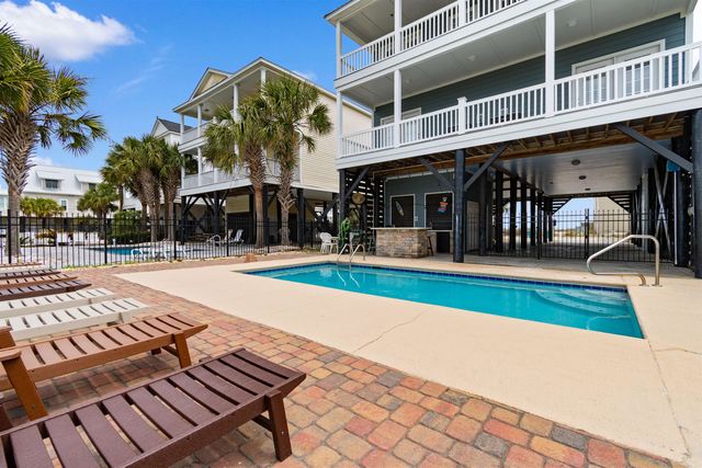 419 North Waccamaw Dr., Garden City Beach, SC 29576