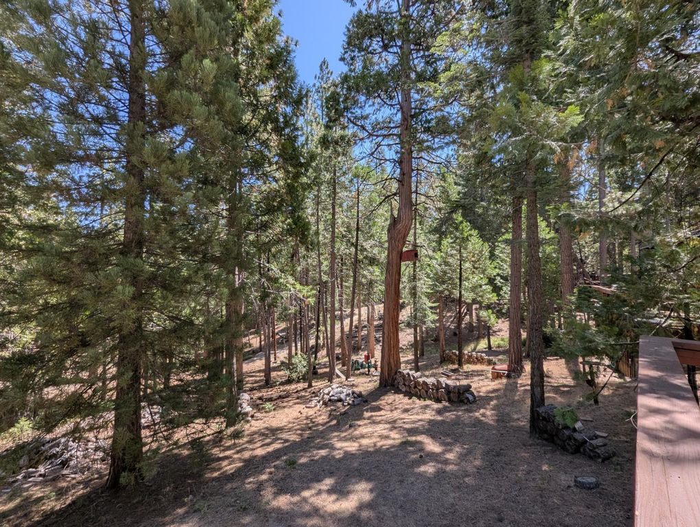 Image 20 of property listing at 65066 Stellar Jay Lane, Unincorporated, CA 93628