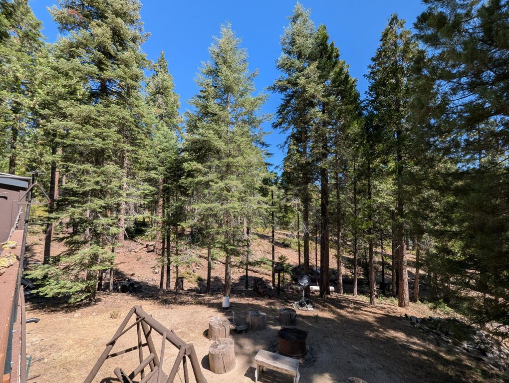 Image 22 of property listing at 65066 Stellar Jay Lane, Unincorporated, CA 93628