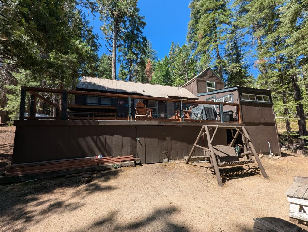 Image 26 of property listing at 65066 Stellar Jay Lane, Unincorporated, CA 93628