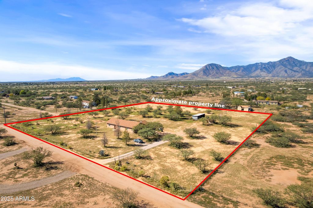 9342 S REYNOLDS Road S, Hereford, AZ 85615
